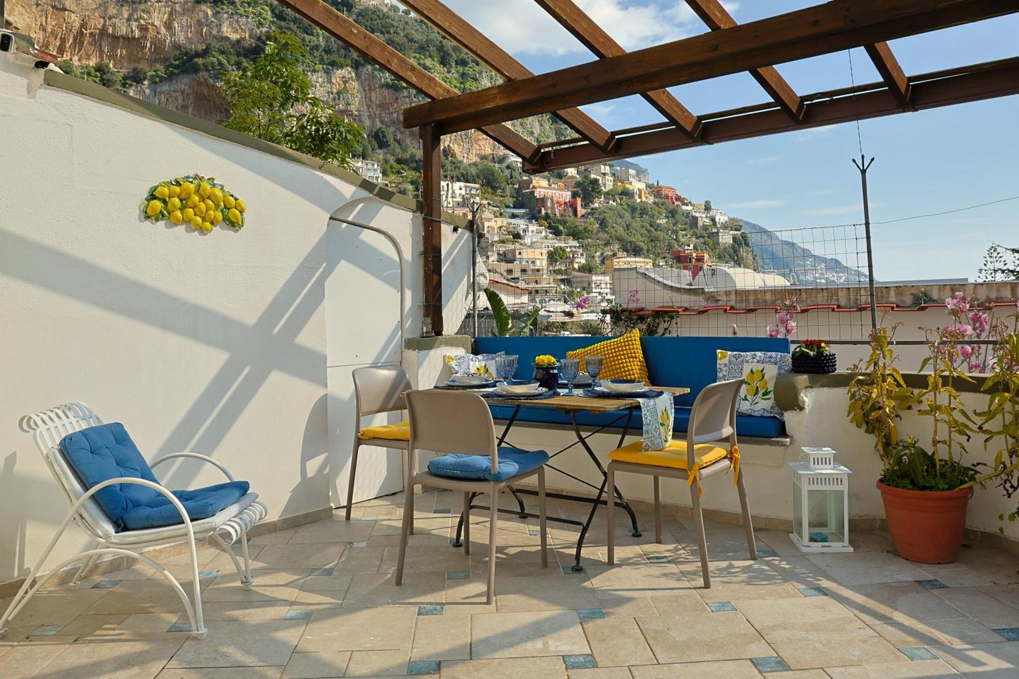 Appartamento Casa Flavia, Positano Center Esterno foto
